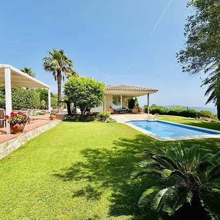 Miravall Costabravasi * Platja d'Aro (Playa de Aro)