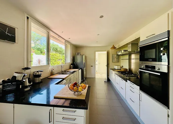 Miravall Costabravasi Сasa de vacaciones *