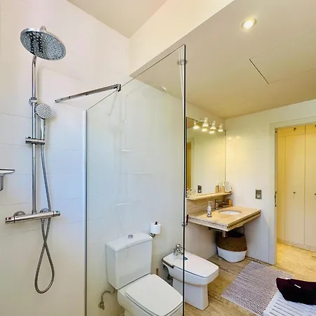 Miravall Costabravasi Semesterbostad *