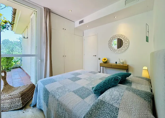 Miravall Costabravasi *